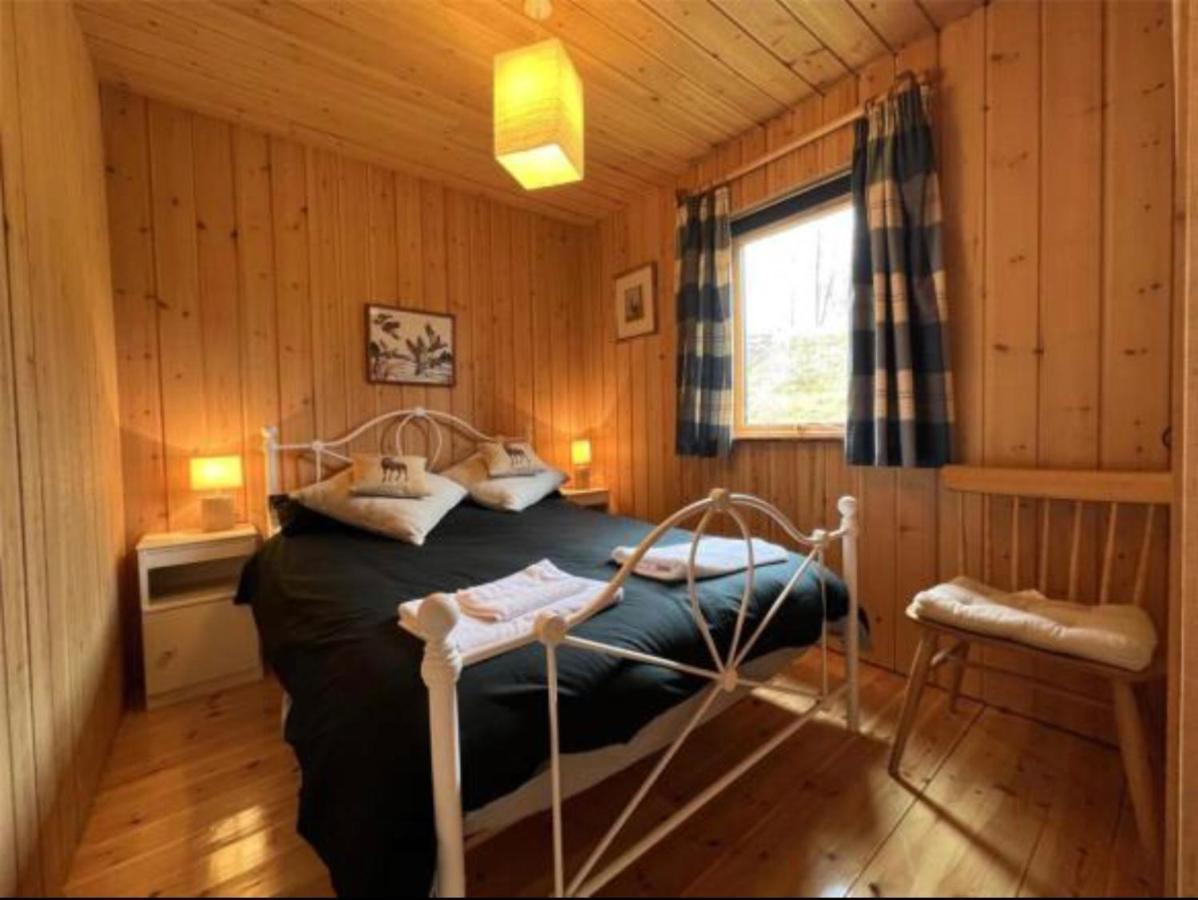 Loch Aweside Forest Cabins Dalavich エクステリア 写真
