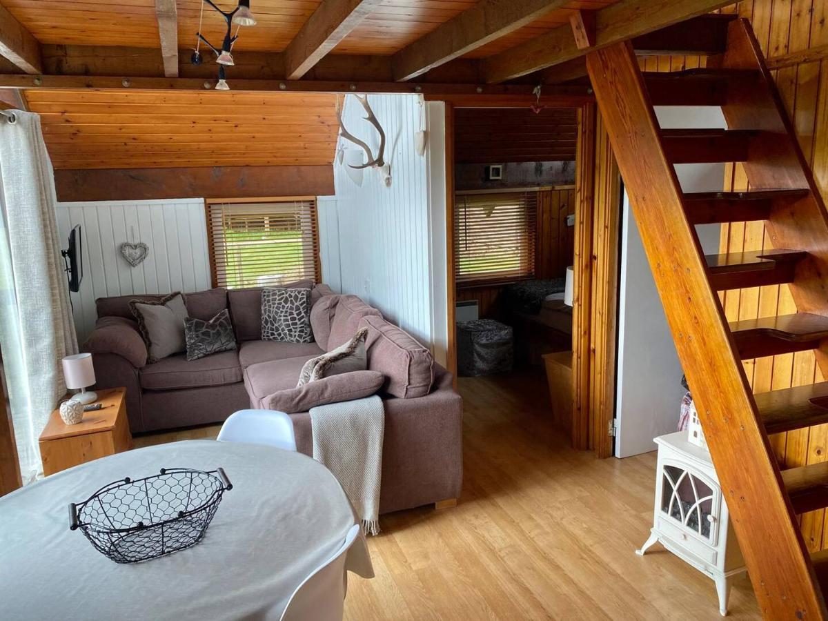 Loch Aweside Forest Cabins Dalavich エクステリア 写真