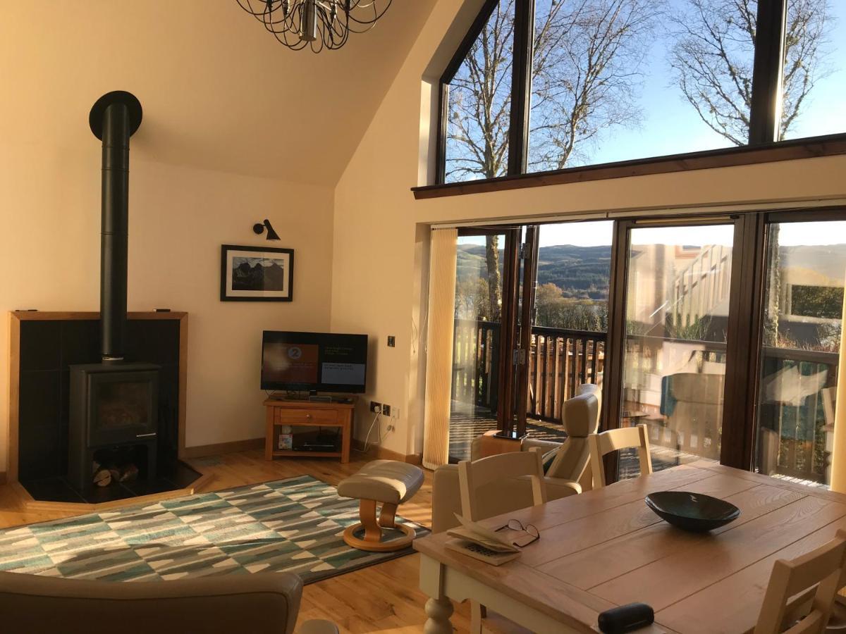 Loch Aweside Forest Cabins Dalavich エクステリア 写真