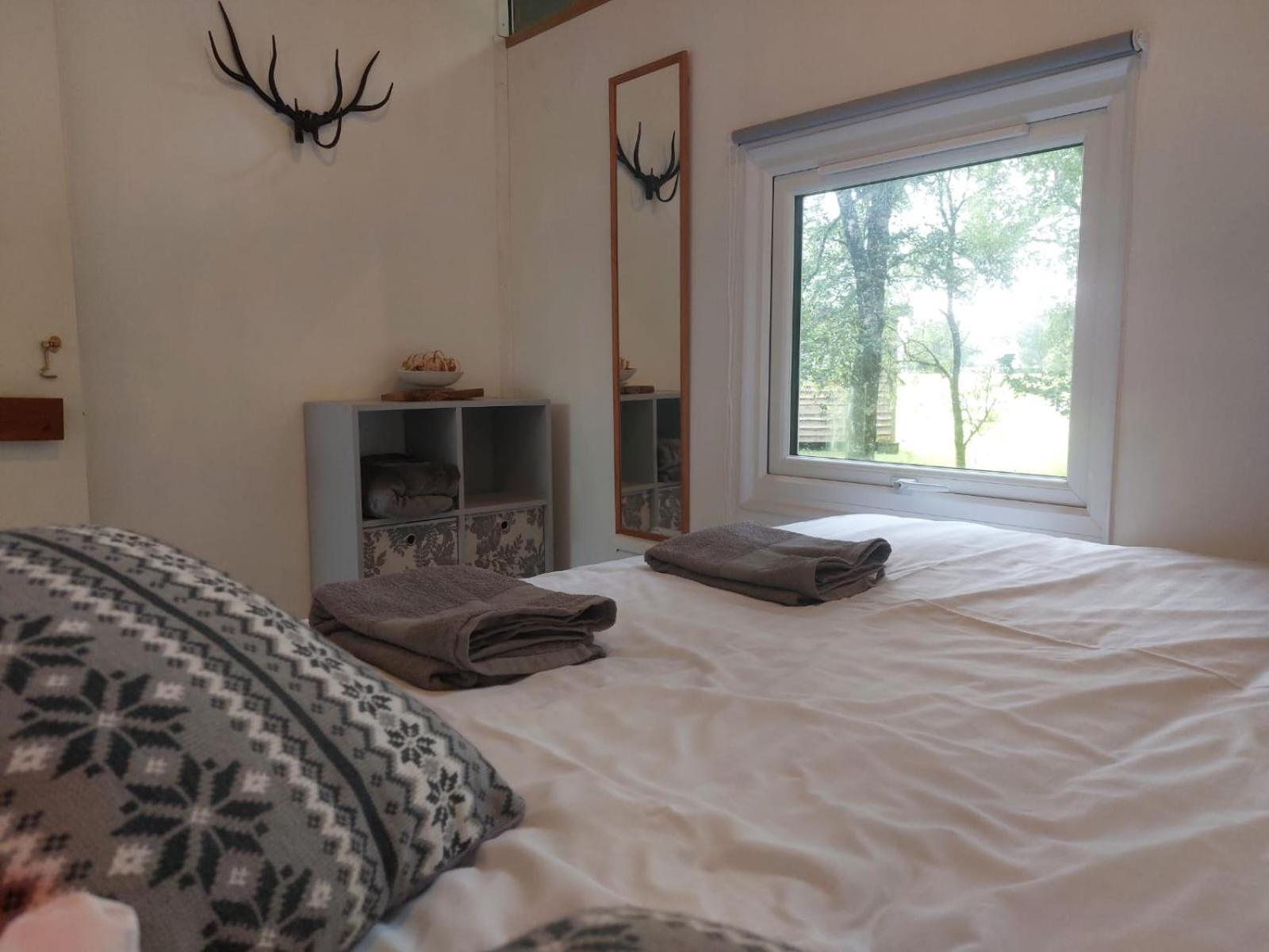 Loch Aweside Forest Cabins Dalavich 部屋 写真