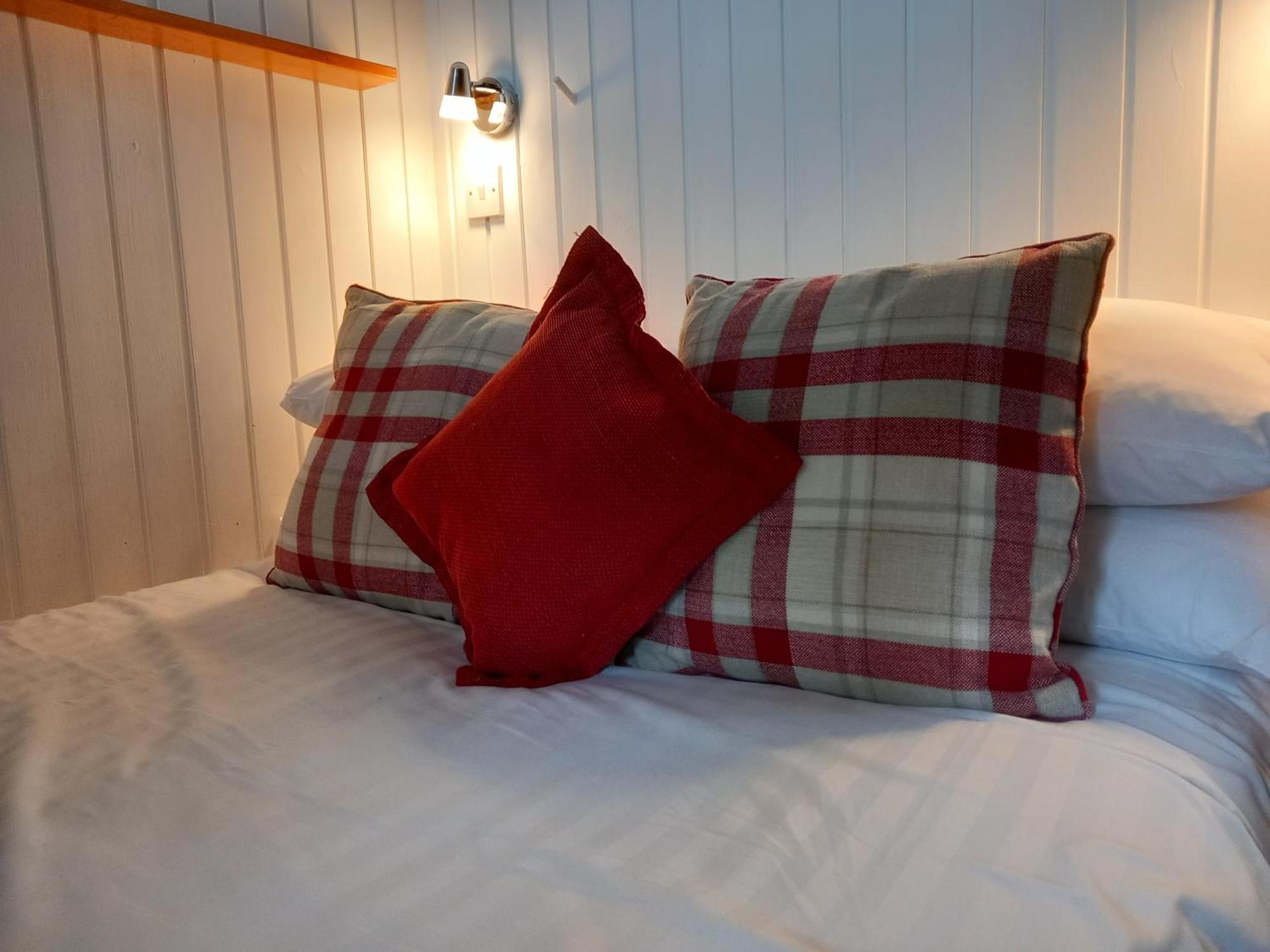 Loch Aweside Forest Cabins Dalavich 部屋 写真
