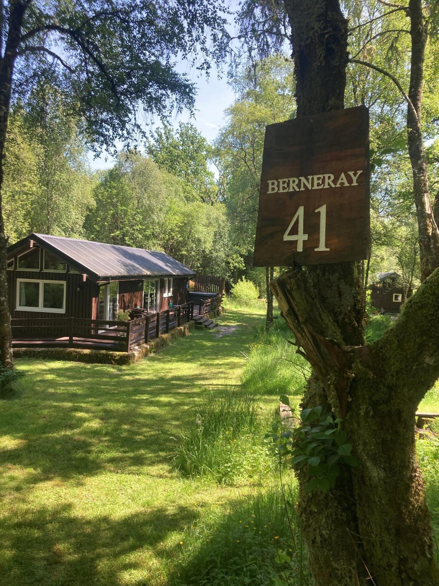 Loch Aweside Forest Cabins Dalavich 部屋 写真