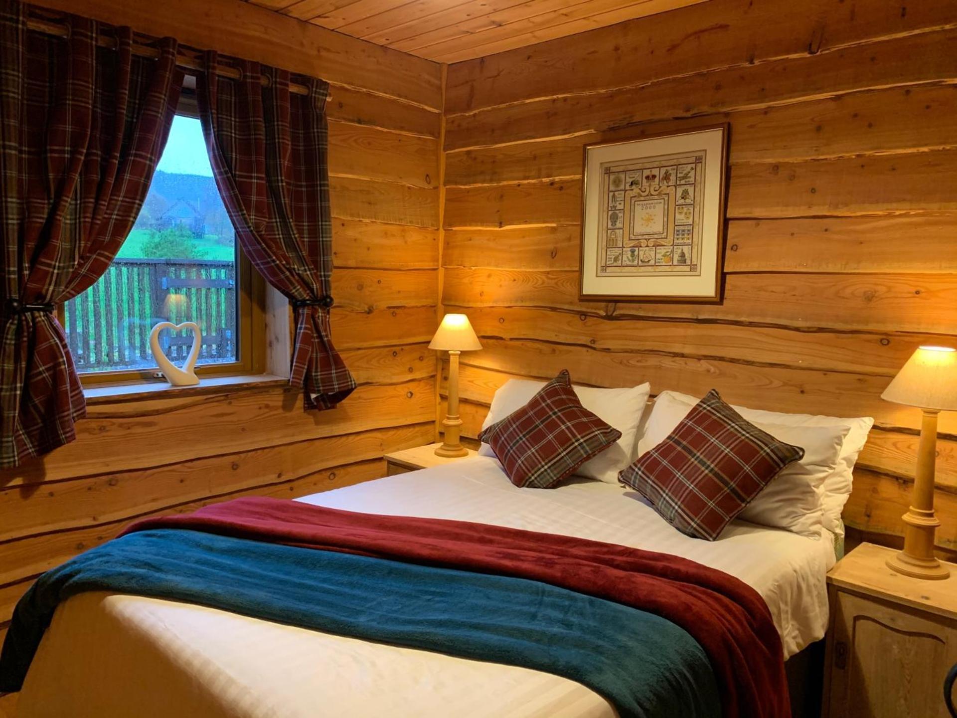 Loch Aweside Forest Cabins Dalavich 部屋 写真